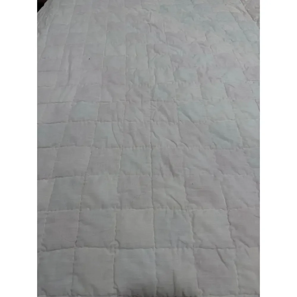 Vintage Hand Pieced Hand Quilted Trip Around the World Quilt 70x72